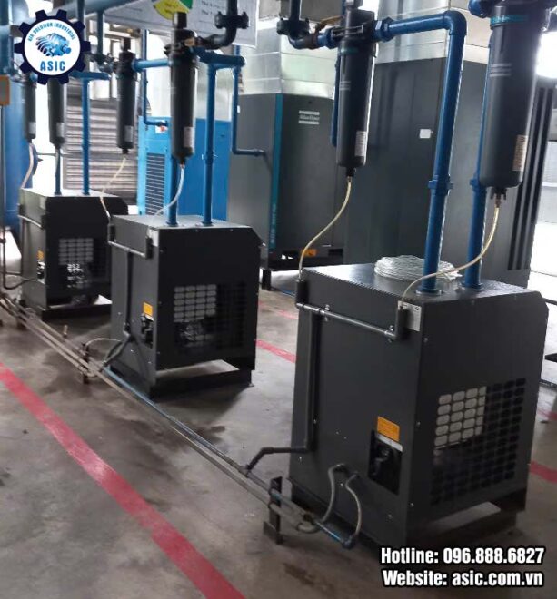 Máy sấy khí Atlas Copco F230